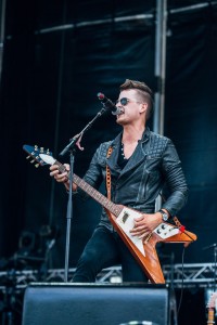 CHase Bryant performs at CMC Rocks theHunter - March 2015 Courtesy CMC